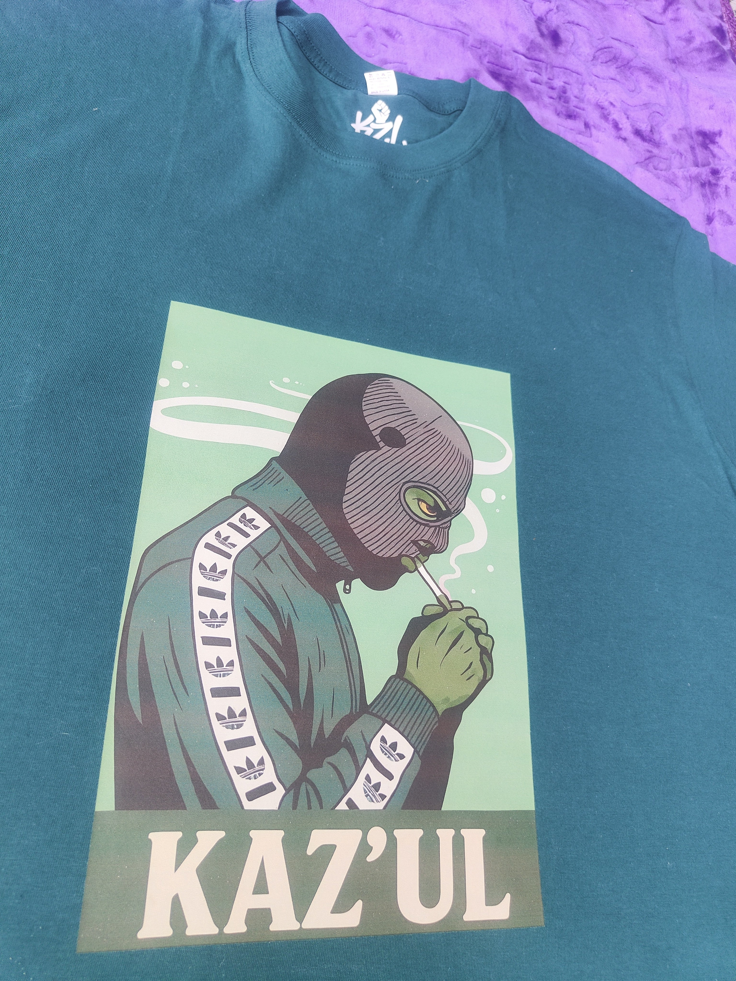 T-shirt kaz'ul weed